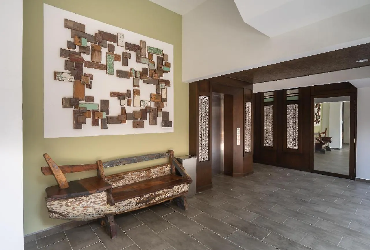 Treasures Hotel And Suites Malacca 4*,